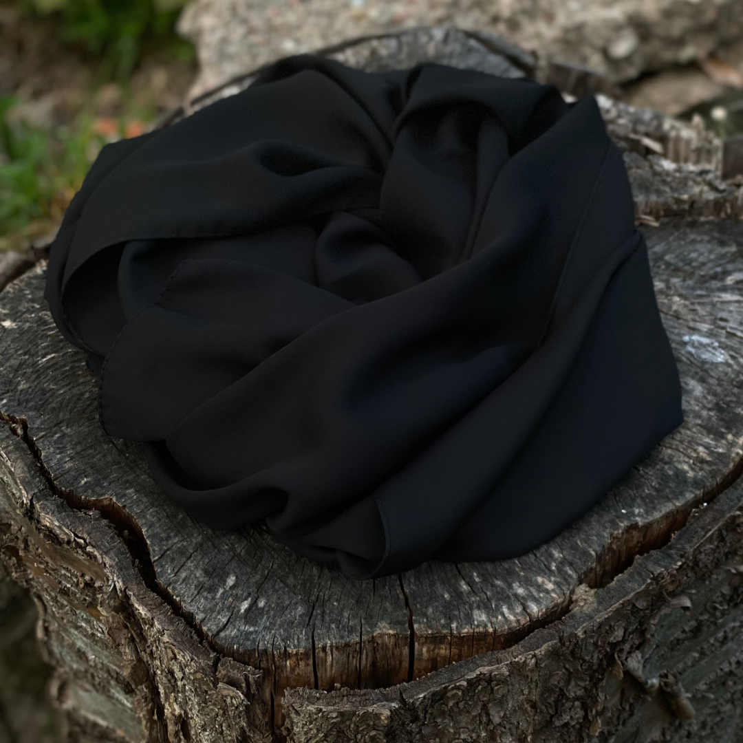 Premium Hijab Chiffon - Mörkt elegant -