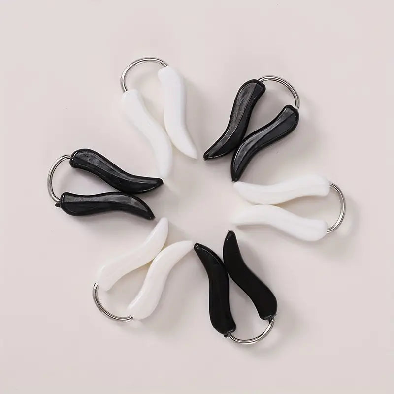 Scarf clips